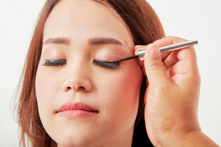 makeup for sensitive eyes