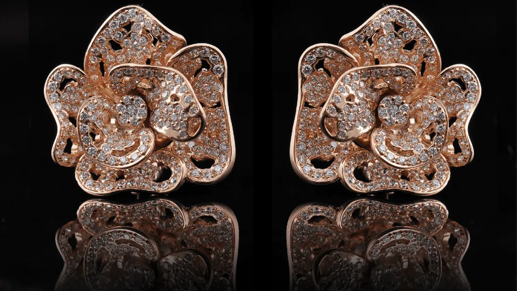 glamorous cluster stud earrings
