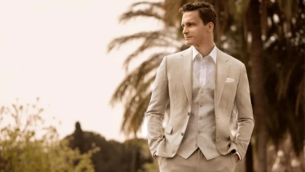 Stylish Vests in Men's Fashion