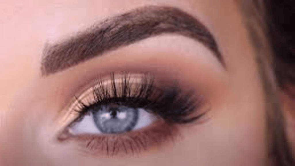 Unique Eyeshadow Patterns for Statement Looks