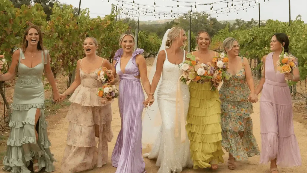 elegant wedding guest accessories