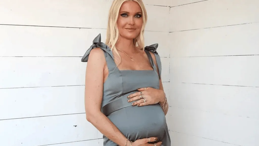 stylish maternity outfit ideas stylish maternity outfit ideas
