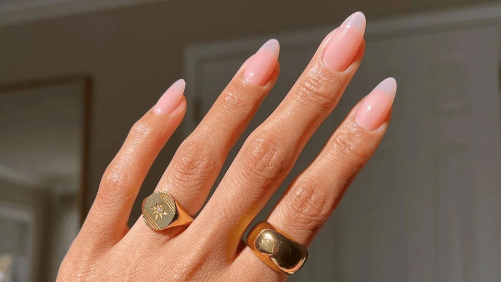 2024 Trends for Sophisticated Luxus Nails
