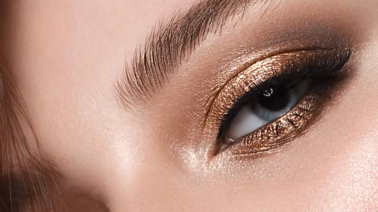 Gold Eye Makeup Looks