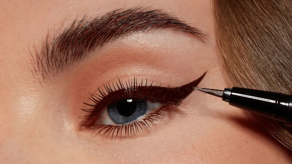 easy-to-apply liquid eyeliners