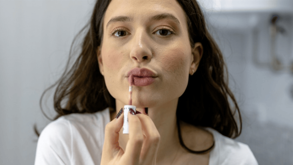 Are Lip Liner Stains a Better Option