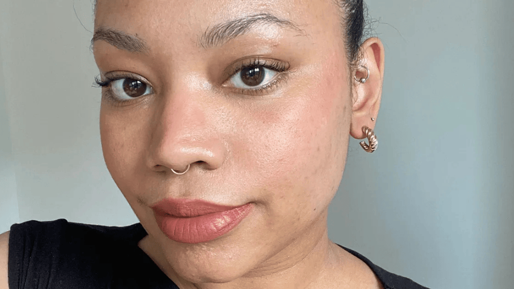 How to Choose the Best Lip Liner for You?