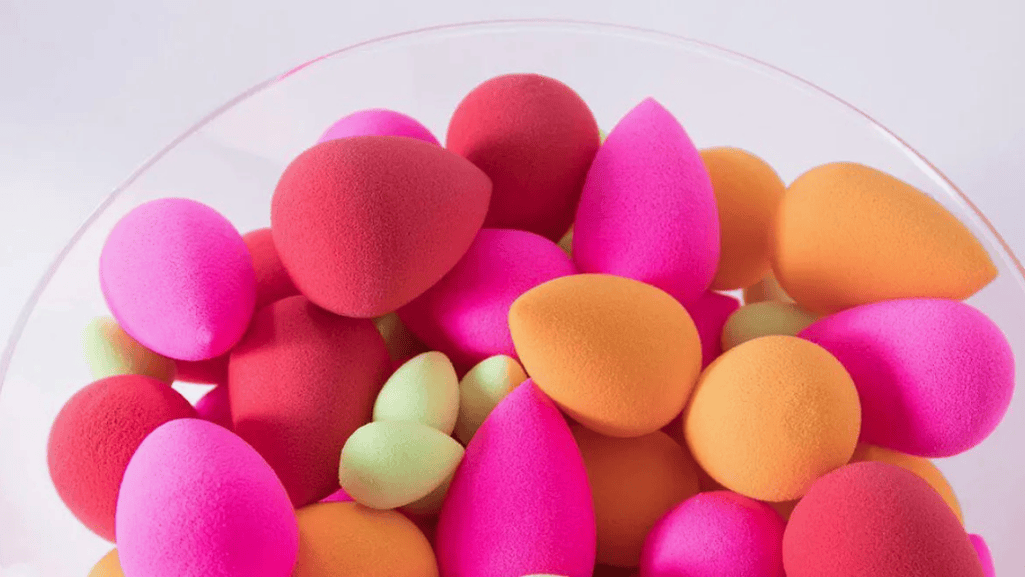 Microwave Method for Cleaning a Makeup Sponge