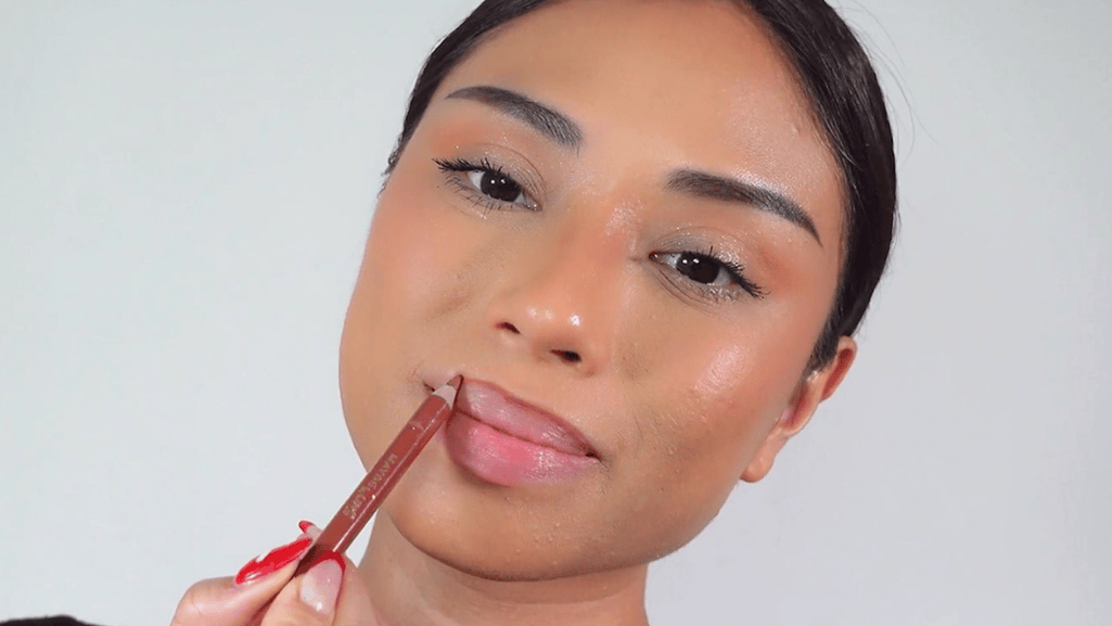 Why is Hydration Important for Longwear Lip Liners