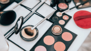 does makeup expire