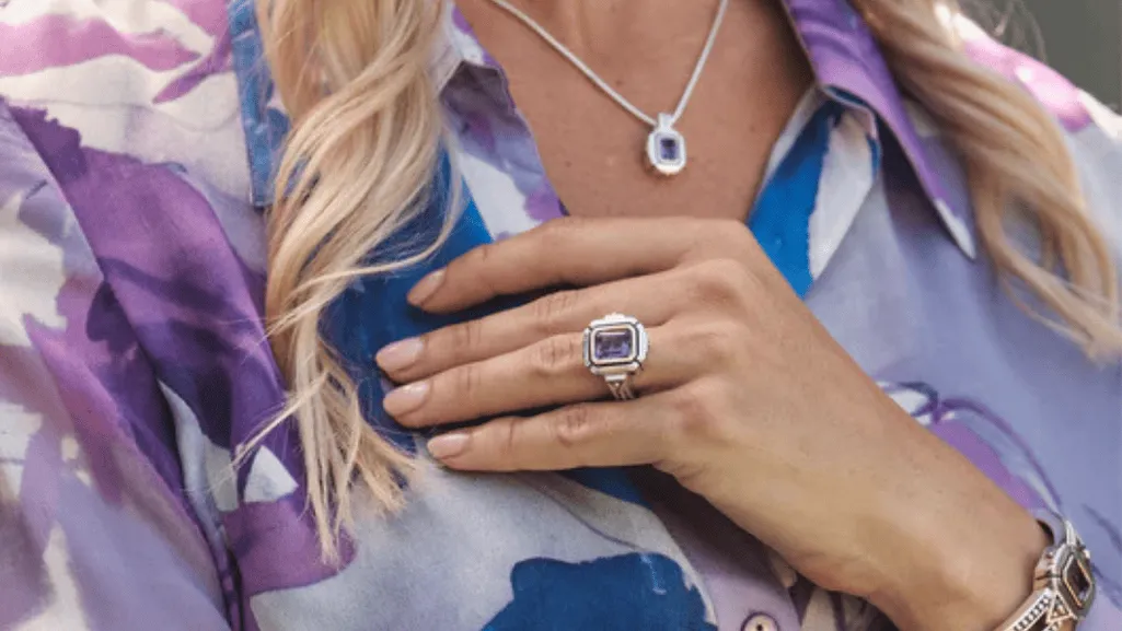 Statement Diamond Rings for a Bold Fashion Statement