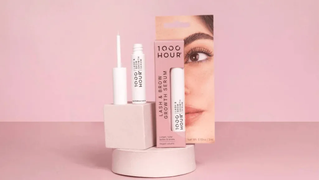 Eyes with Our Eyelash and Eyebrow Growth Serum