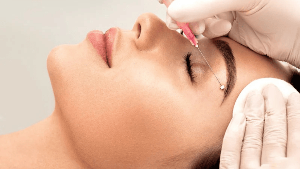 brow maintenance for hooded eyes