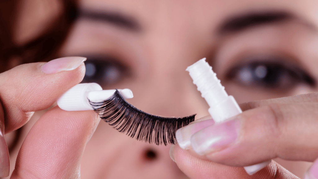 lash glue tips