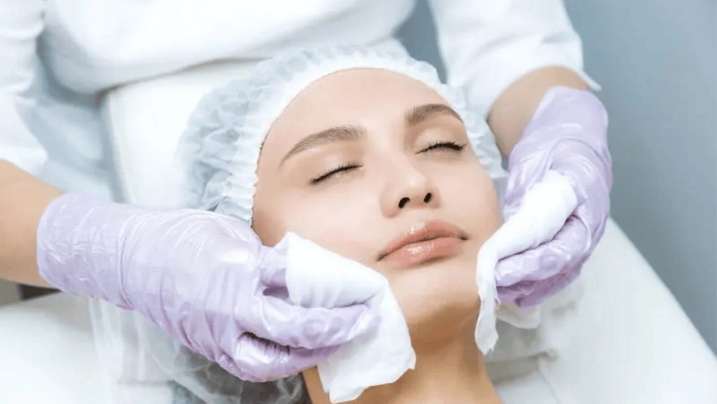 Transform Your Skin with State-of-the-Art Treatments Transform Your Skin with State-of-the-Art Treatments