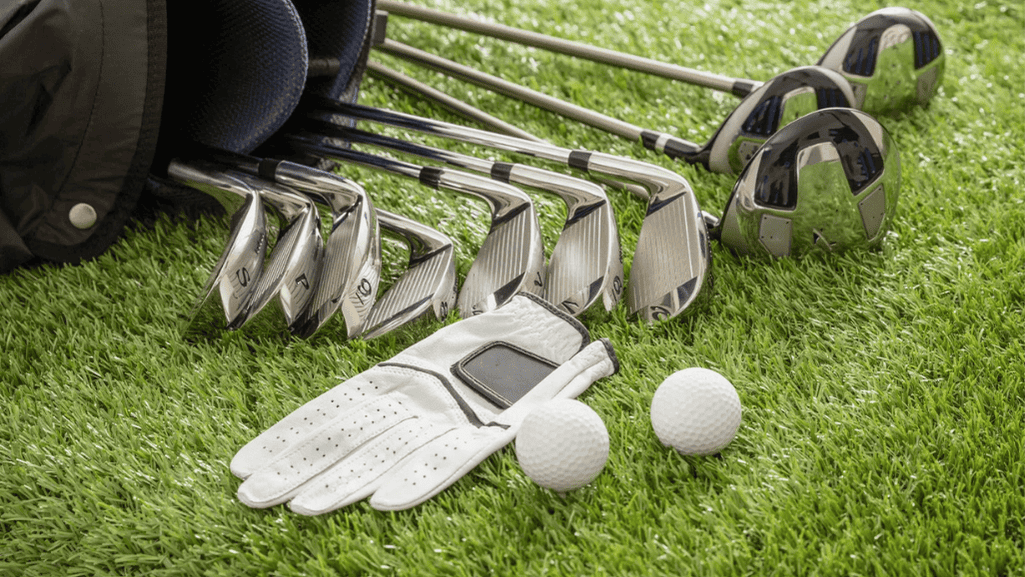 Essential Golf Clothing Items