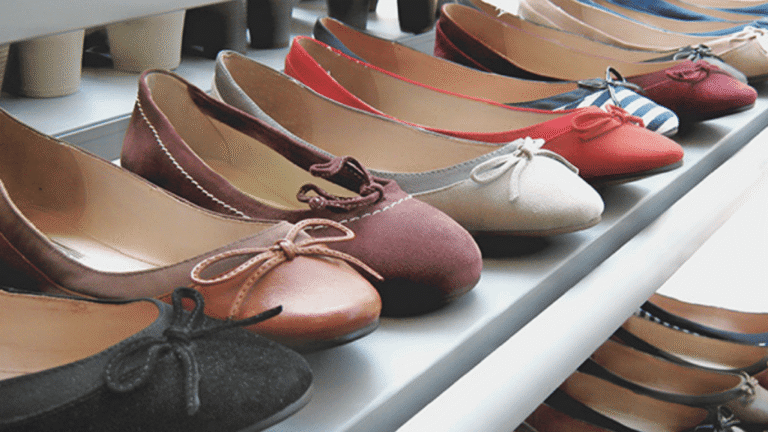 Fashionable Orthopedic Shoes