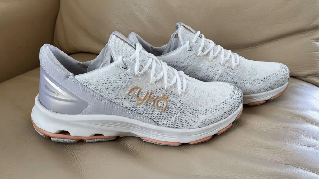 Orthopedic Walking Shoes